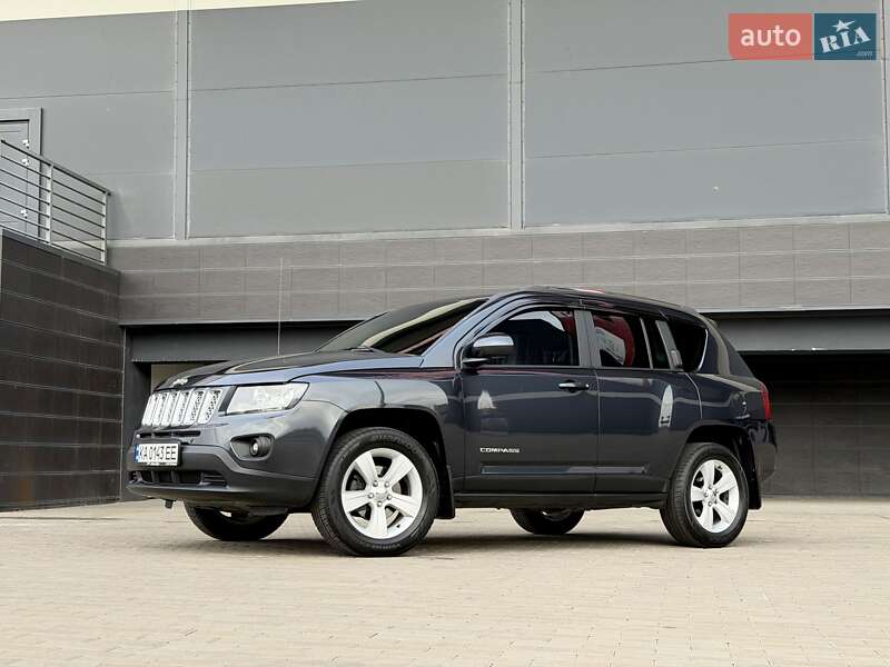 Внедорожник / Кроссовер Jeep Compass 2014 в Киеве