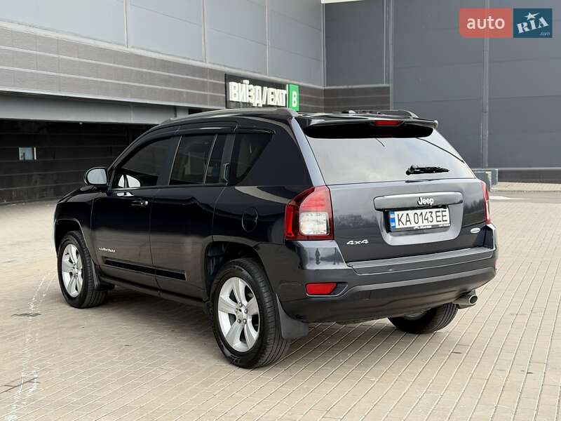 Внедорожник / Кроссовер Jeep Compass 2014 в Киеве