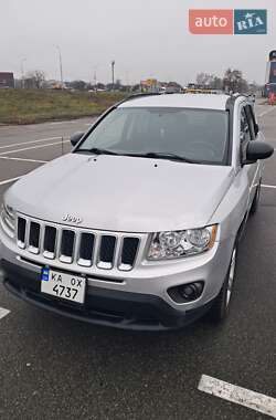 Позашляховик / Кросовер Jeep Compass 2011 в Києві
