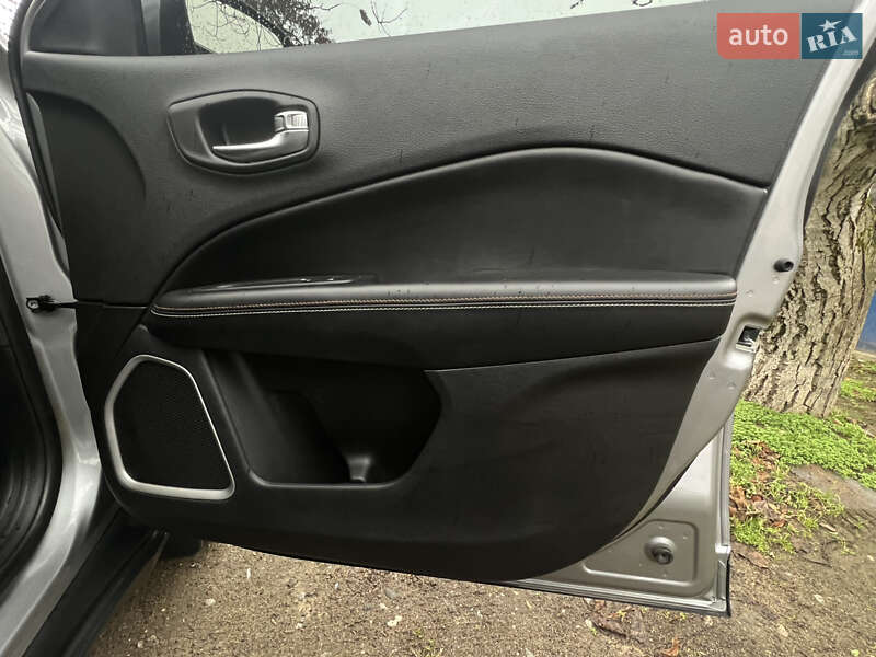 Внедорожник / Кроссовер Jeep Compass 2019 в Николаеве