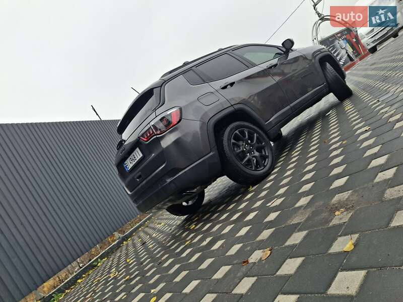Внедорожник / Кроссовер Jeep Compass 2023 в Полтаве