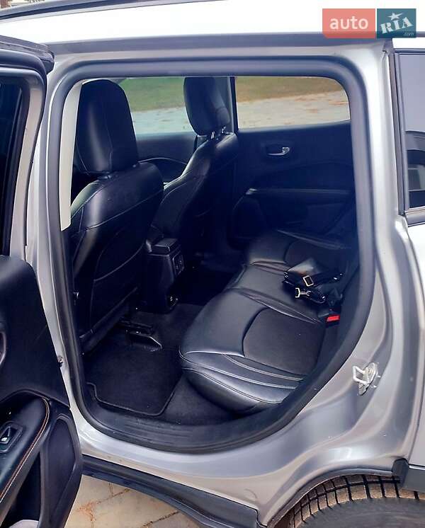 Внедорожник / Кроссовер Jeep Compass 2018 в Ахтырке фото 6 Внедорожник / Кроссовер Jeep Compass 2018 в Ахтырке