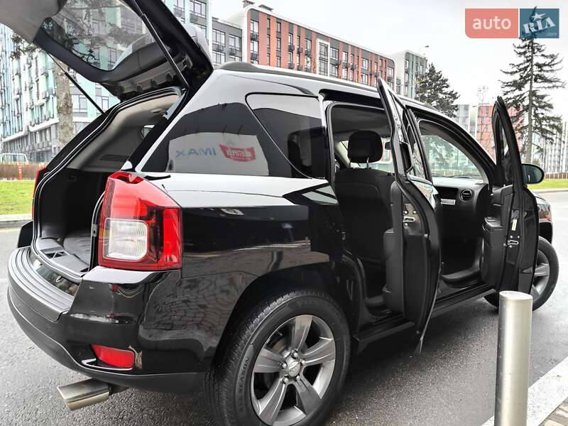 Позашляховик / Кросовер Jeep Compass 2014 в Києві
