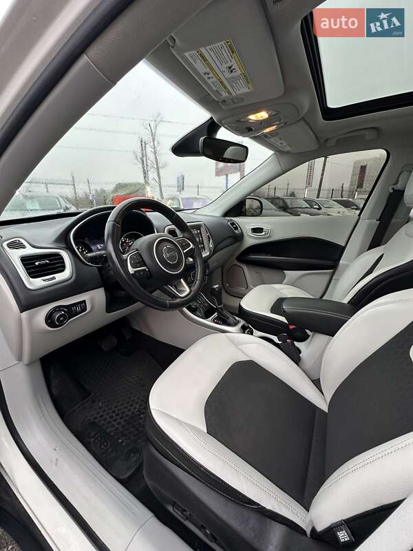 Позашляховик / Кросовер Jeep Compass 2017 в Білогородці фото 20 Позашляховик / Кросовер Jeep Compass 2017 в Білогородці