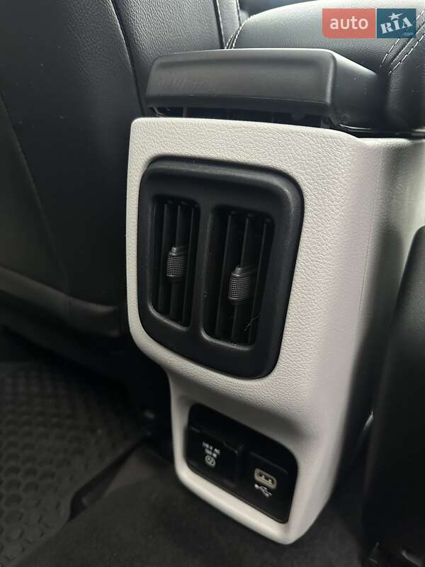 Позашляховик / Кросовер Jeep Compass 2017 в Білогородці фото 26 Позашляховик / Кросовер Jeep Compass 2017 в Білогородці