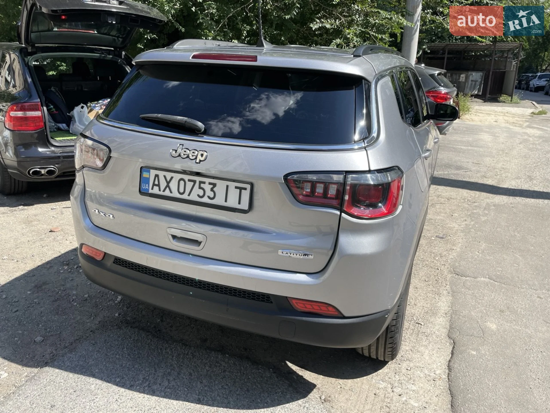 2017 Jeep Compass - мініатюра 2