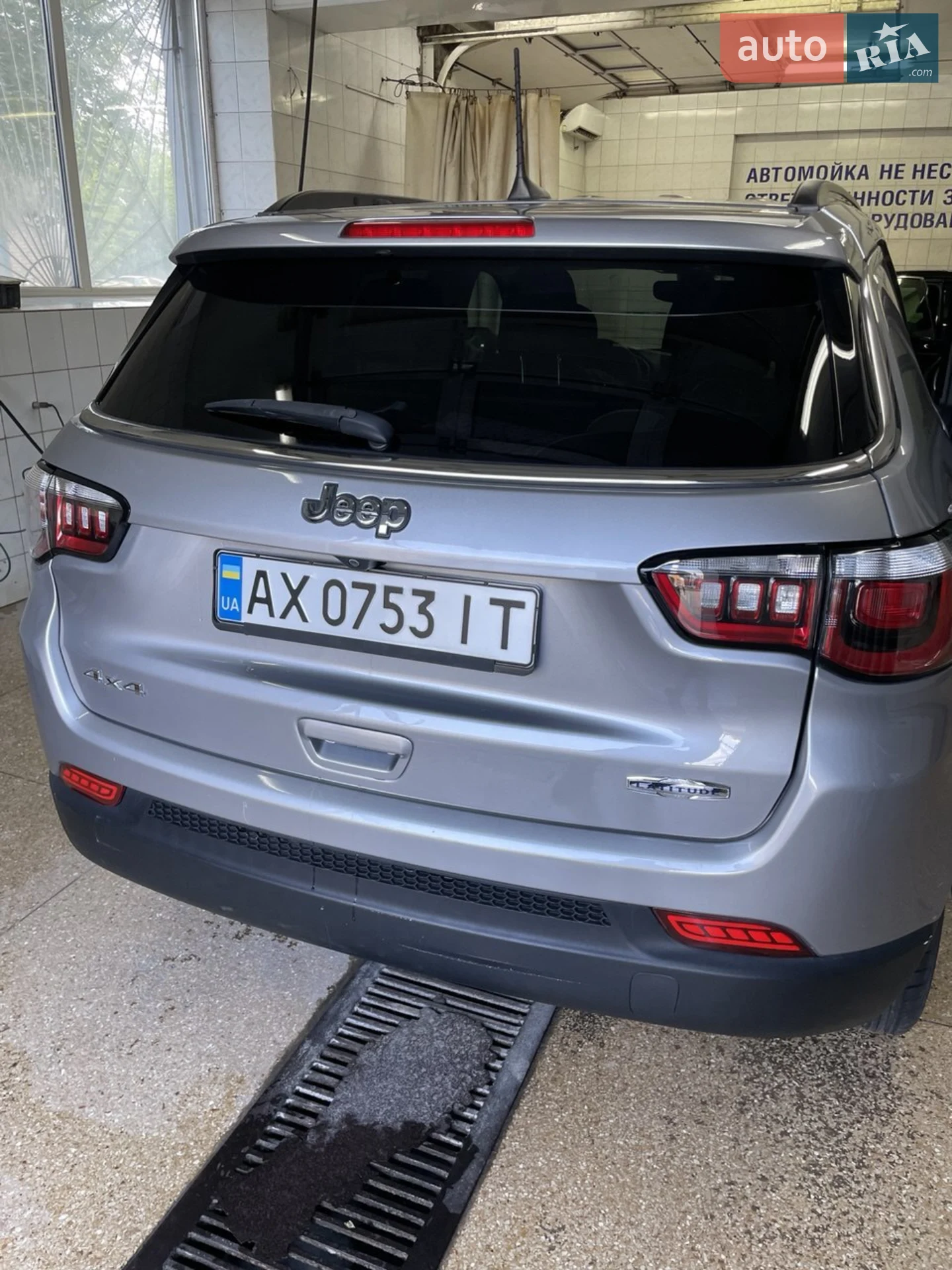 2017 Jeep Compass - мініатюра 6