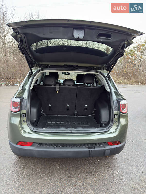 Внедорожник / Кроссовер Jeep Compass 2019 в Ровно