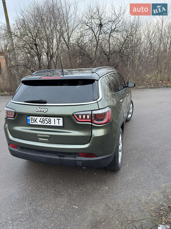 Внедорожник / Кроссовер Jeep Compass 2019 в Ровно