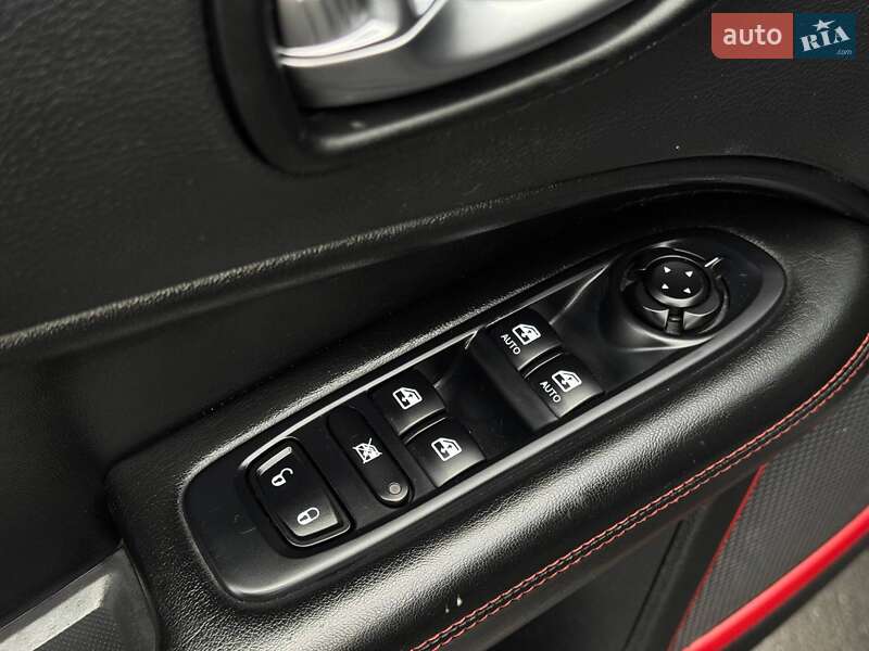 Внедорожник / Кроссовер Jeep Compass 2020 в Ровно