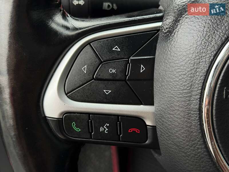 Внедорожник / Кроссовер Jeep Compass 2020 в Ровно