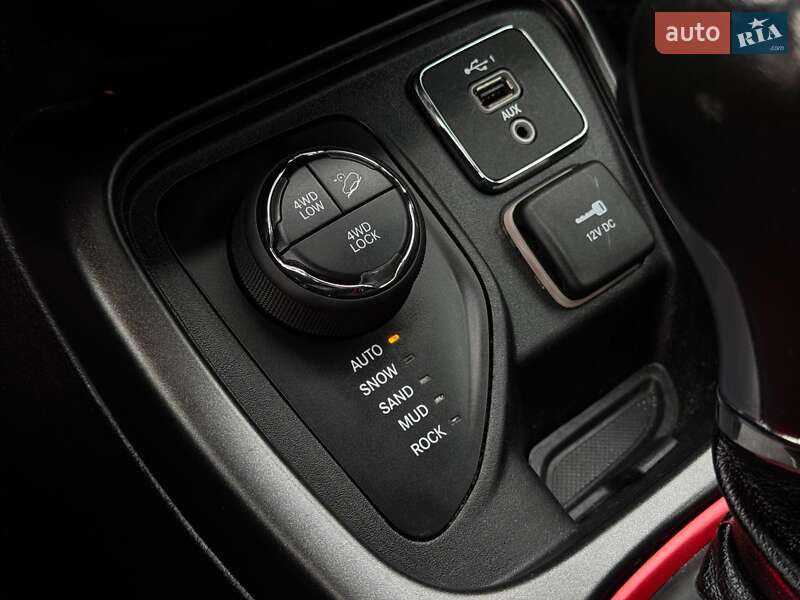 Внедорожник / Кроссовер Jeep Compass 2020 в Ровно