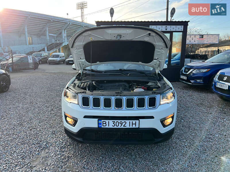 Позашляховик / Кросовер Jeep Compass 2018 в Полтаві фото 11 Позашляховик / Кросовер Jeep Compass 2018 в Полтаві