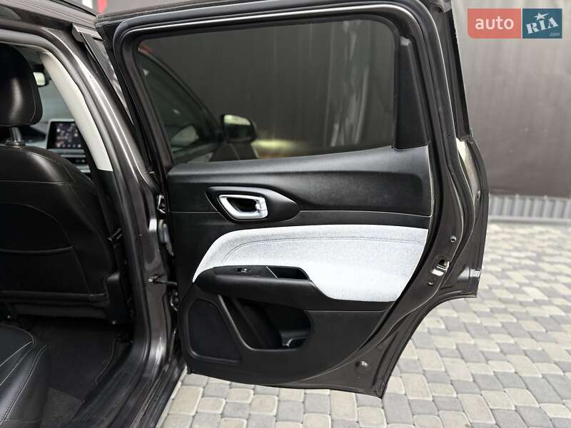 Позашляховик / Кросовер Jeep Compass 2022 в Львові фото 45 Позашляховик / Кросовер Jeep Compass 2022 в Львові
