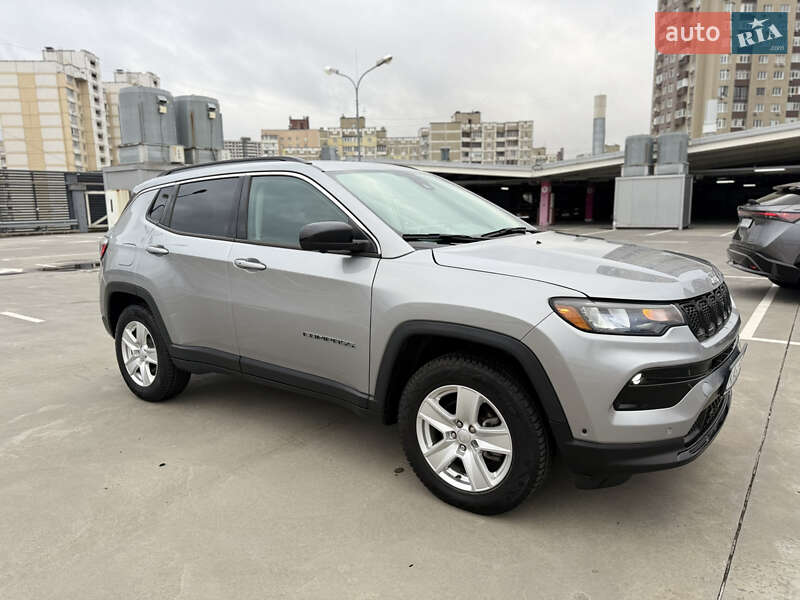 Внедорожник / Кроссовер Jeep Compass 2021 в Киеве