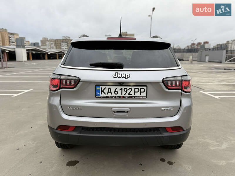Внедорожник / Кроссовер Jeep Compass 2021 в Киеве