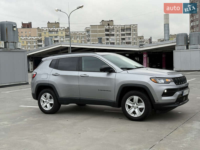 Внедорожник / Кроссовер Jeep Compass 2021 в Киеве