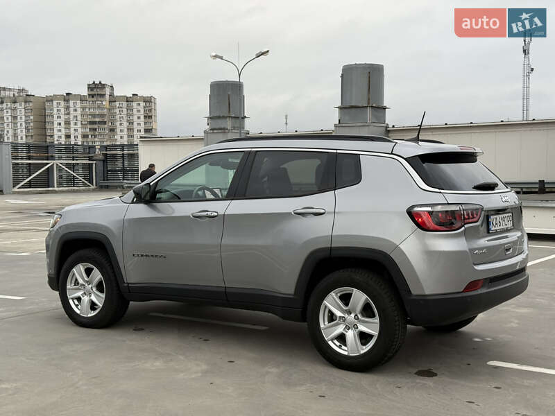 Внедорожник / Кроссовер Jeep Compass 2021 в Киеве
