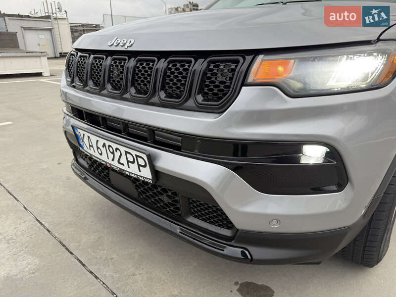 Внедорожник / Кроссовер Jeep Compass 2021 в Киеве