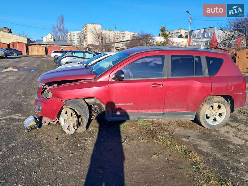 Внедорожник / Кроссовер Jeep Compass 2012 в Ровно