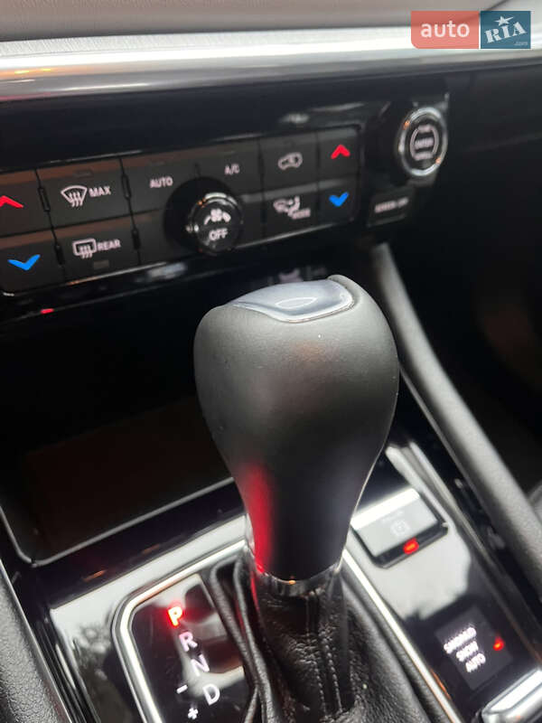 Внедорожник / Кроссовер Jeep Compass 2024 в Киеве