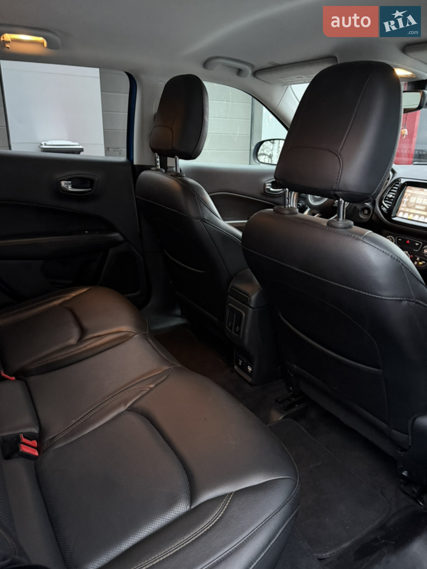 2017 Jeep Compass - мініатюра 9