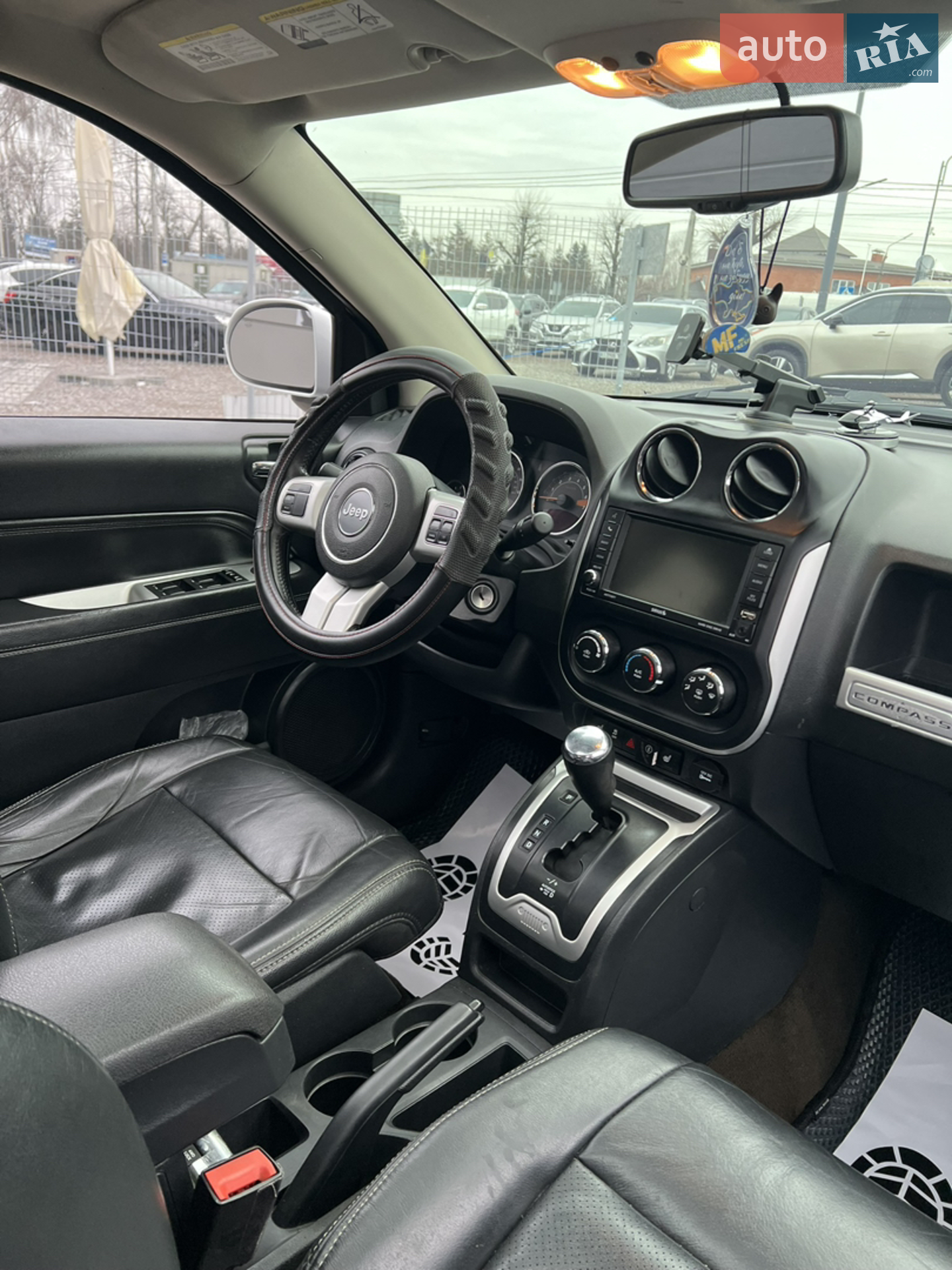 2015 Jeep Compass - мініатюра 16
