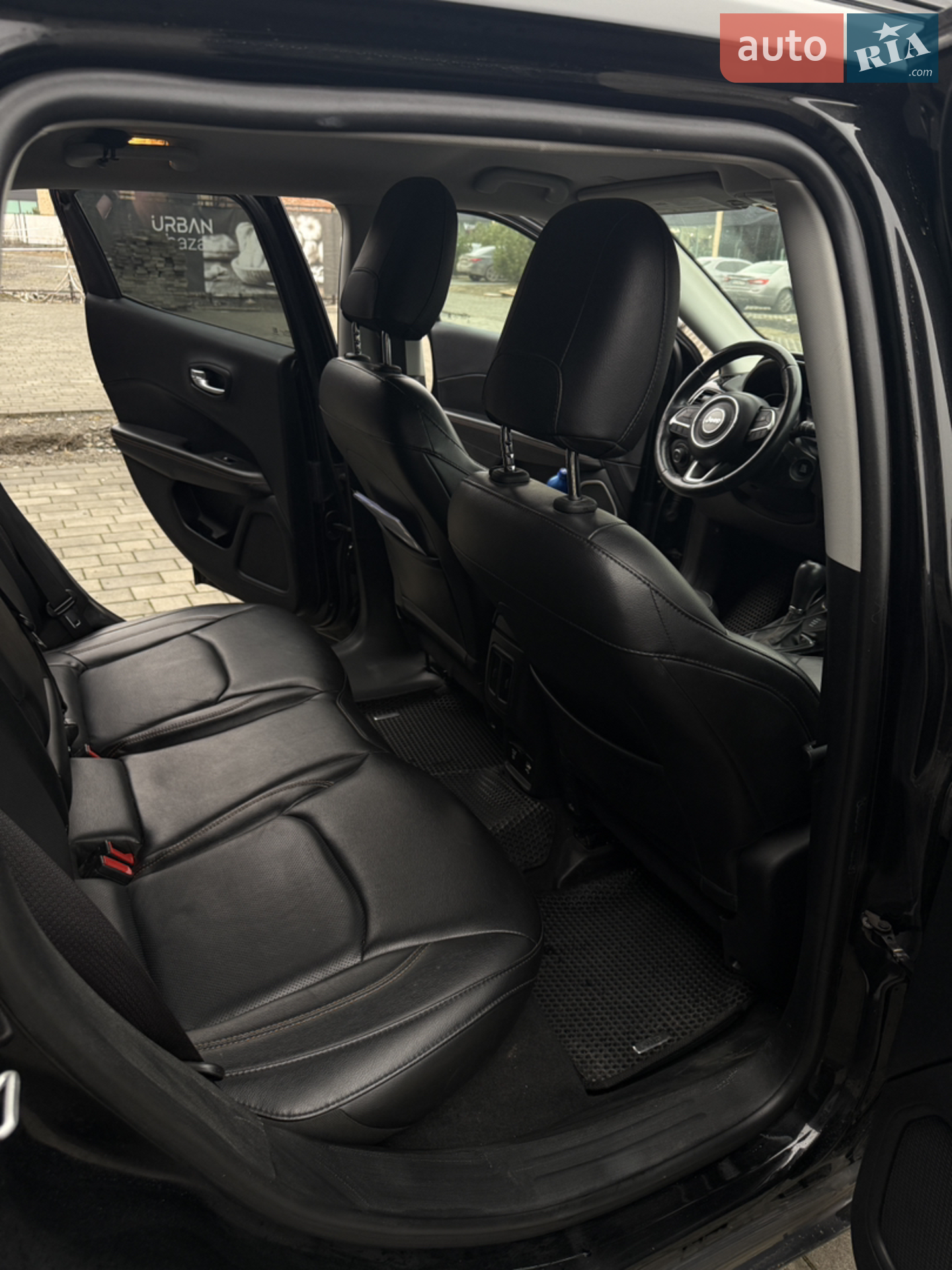 2018 Jeep Compass - мініатюра 19