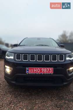 Внедорожник / Кроссовер Jeep Compass 2017 в Киеве