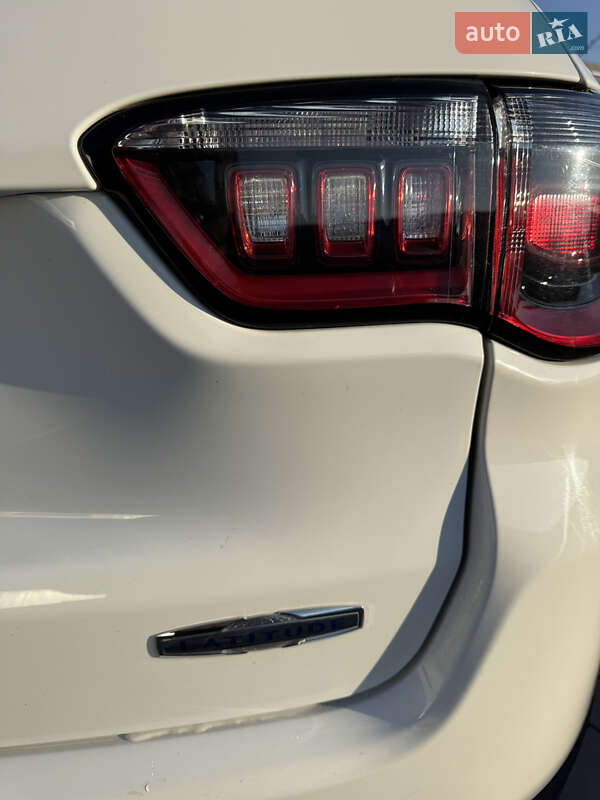 Внедорожник / Кроссовер Jeep Compass 2023 в Брошневе-Осаде фото 13 Внедорожник / Кроссовер Jeep Compass 2023 в Брошневе-Осаде