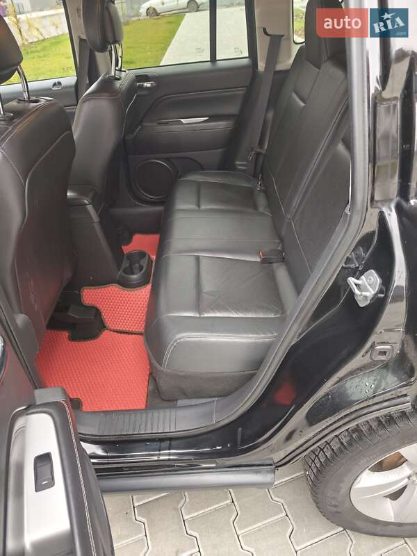 Внедорожник / Кроссовер Jeep Compass 2014 в Тернополе