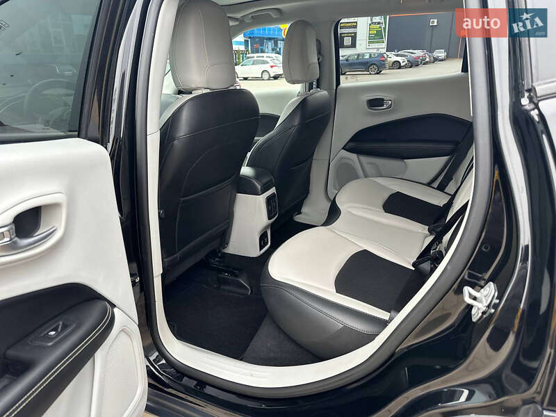 Внедорожник / Кроссовер Jeep Compass 2018 в Хмельницком