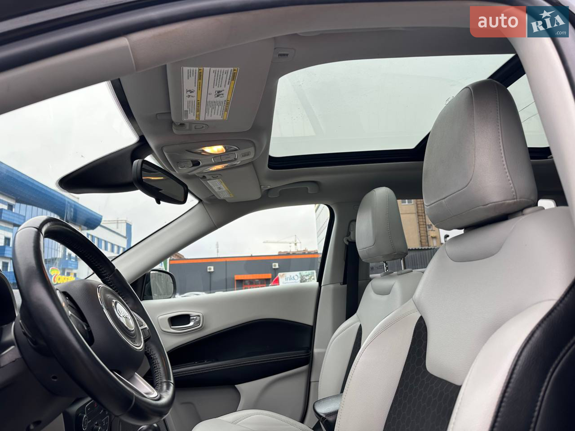 2018 Jeep Compass - мініатюра 39