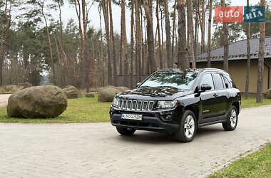 Внедорожник / Кроссовер Jeep Compass 2015 в Житомире