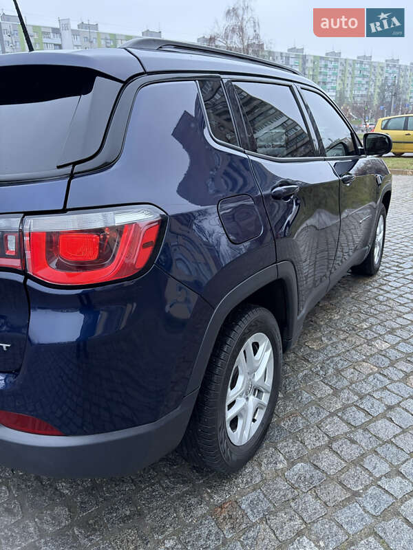 Позашляховик / Кросовер Jeep Compass 2018 в Дніпрі фото 10 Позашляховик / Кросовер Jeep Compass 2018 в Дніпрі