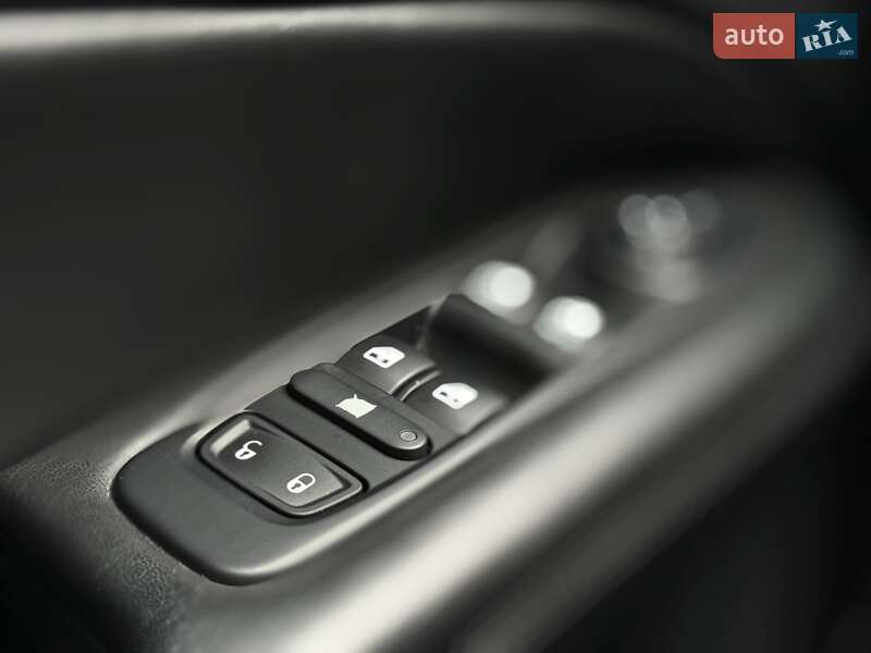 Позашляховик / Кросовер Jeep Compass 2020 в Києві