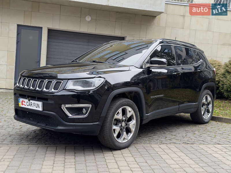 Внедорожник / Кроссовер Jeep Compass 2017 в Львове