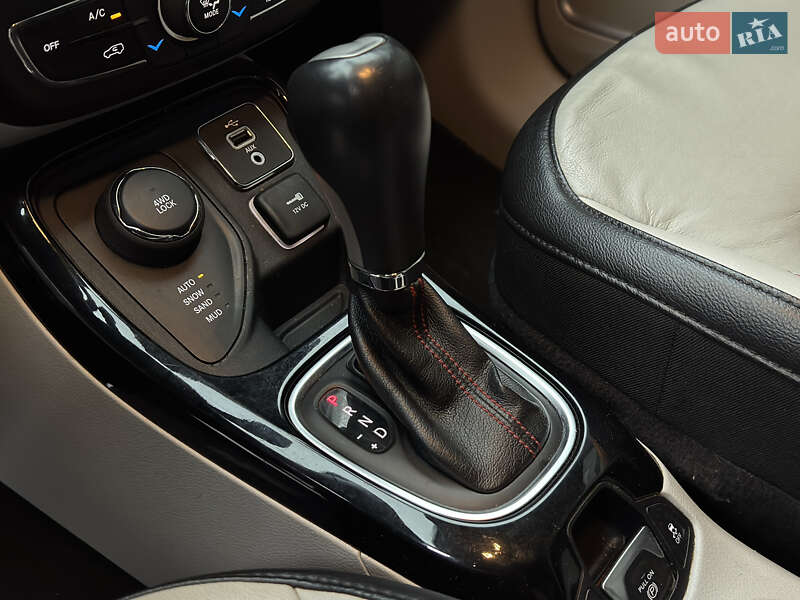 Внедорожник / Кроссовер Jeep Compass 2017 в Львове