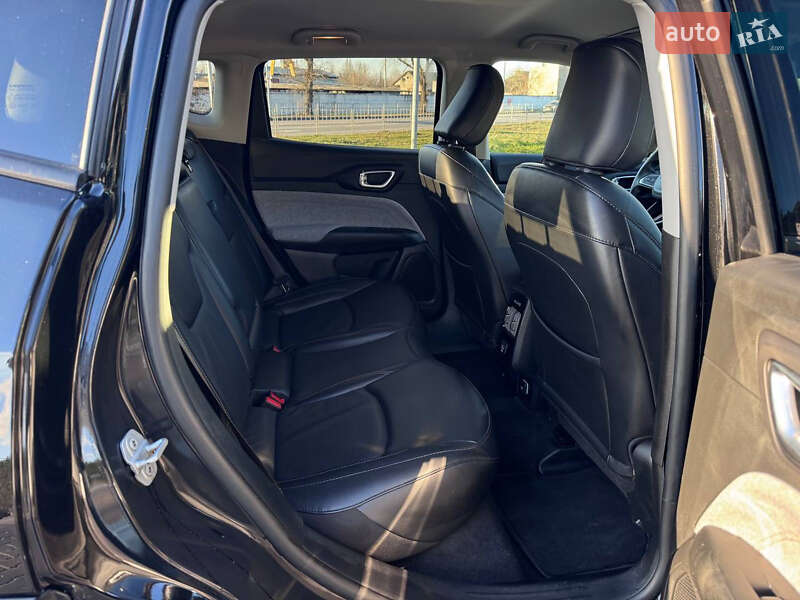 Позашляховик / Кросовер Jeep Compass 2021 в Києві фото 38 Позашляховик / Кросовер Jeep Compass 2021 в Києві