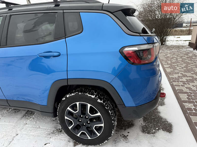 Позашляховик / Кросовер Jeep Compass 2019 в Києві фото 9 Позашляховик / Кросовер Jeep Compass 2019 в Києві