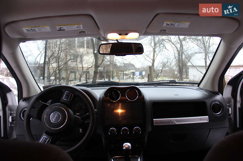 Внедорожник / Кроссовер Jeep Compass 2016 в Киеве