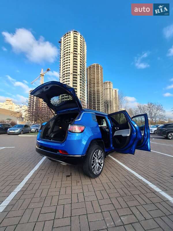Внедорожник / Кроссовер Jeep Compass 2023 в Киеве фото 6 Внедорожник / Кроссовер Jeep Compass 2023 в Киеве