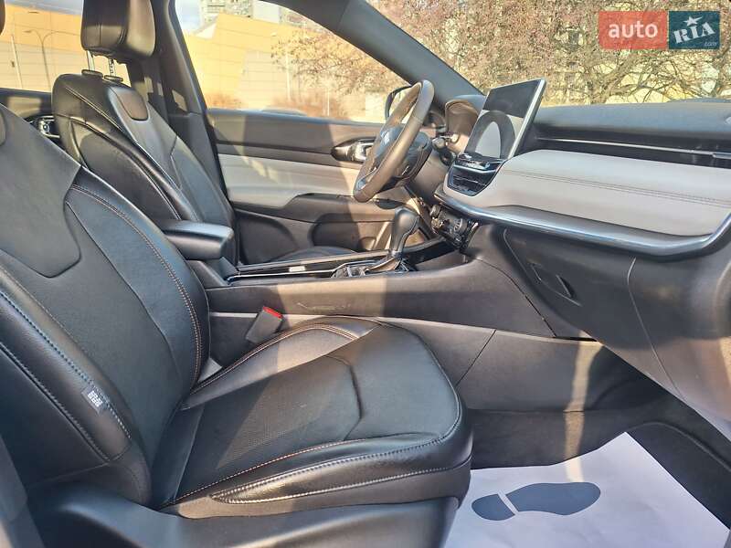 Внедорожник / Кроссовер Jeep Compass 2023 в Киеве фото 83 Внедорожник / Кроссовер Jeep Compass 2023 в Киеве