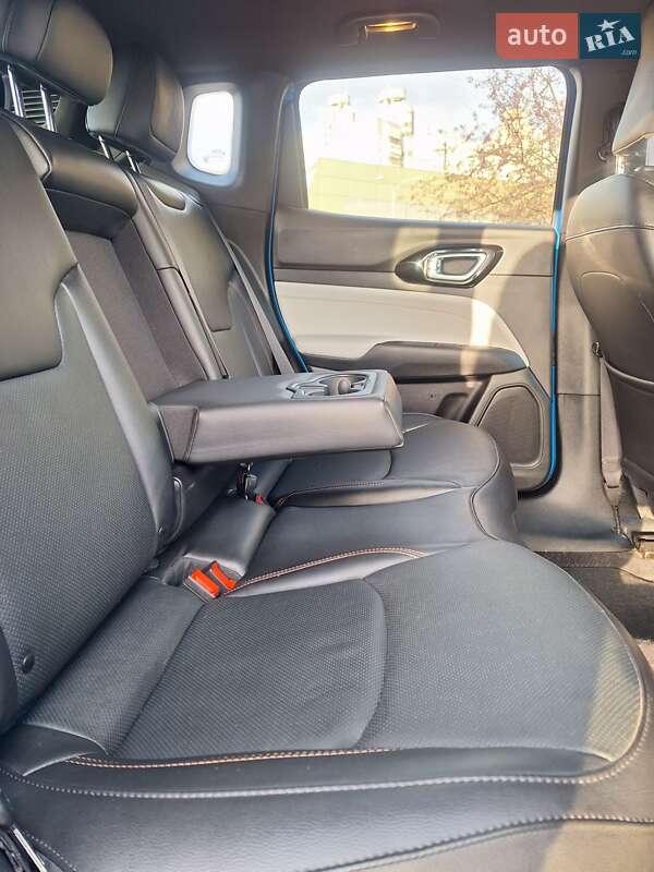 Внедорожник / Кроссовер Jeep Compass 2023 в Киеве фото 99 Внедорожник / Кроссовер Jeep Compass 2023 в Киеве