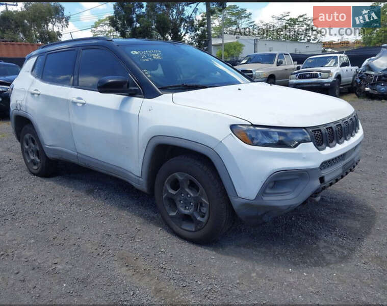 Внедорожник / Кроссовер Jeep Compass 2024 в Ужгороде