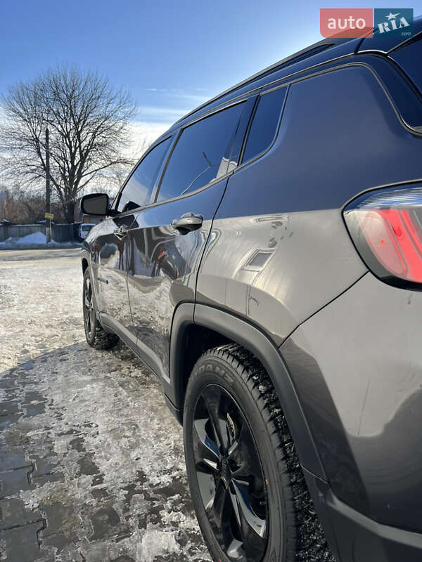 Позашляховик / Кросовер Jeep Compass 2020 в Ромнах