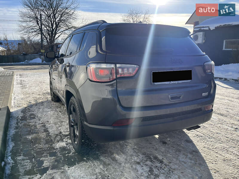 Позашляховик / Кросовер Jeep Compass 2020 в Ромнах