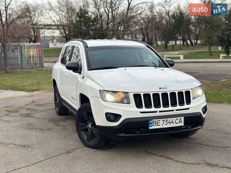 Позашляховик / Кросовер Jeep Compass 2015 в Миколаєві фото 2 Позашляховик / Кросовер Jeep Compass 2015 в Миколаєві