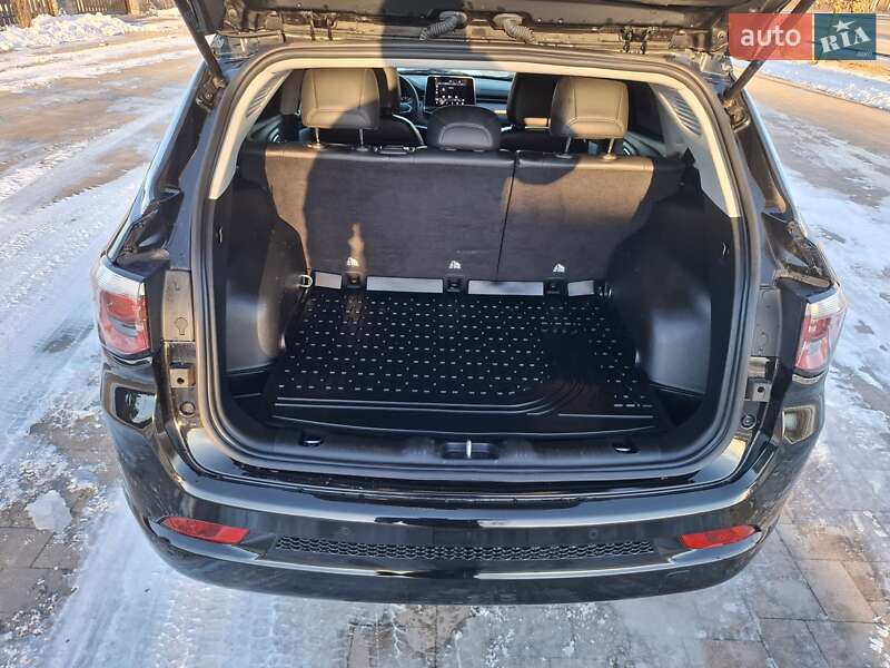 Позашляховик / Кросовер Jeep Compass 2021 в Івано-Франківську