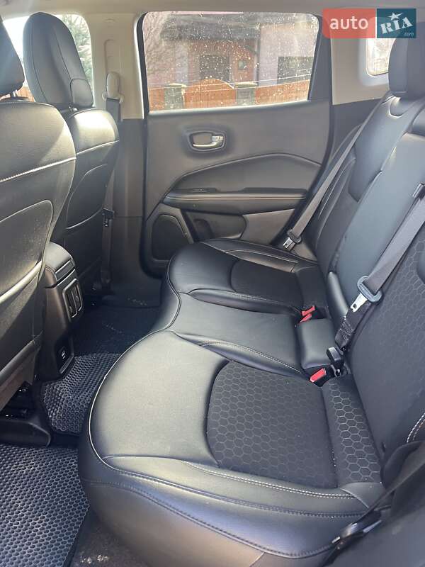 Внедорожник / Кроссовер Jeep Compass 2020 в Ивано-Франковске